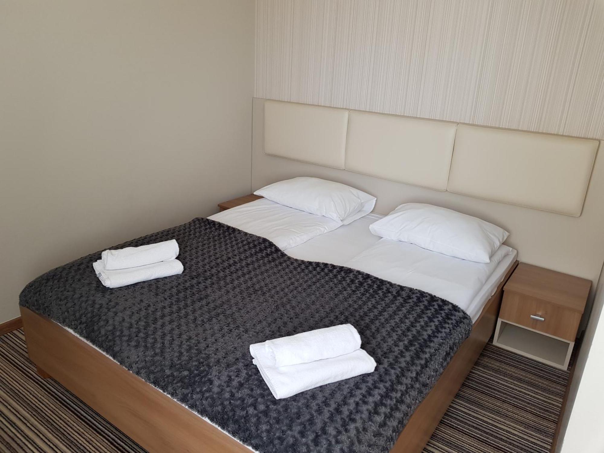 Marina Jastarnia Apartamenty W Budynku Z Basenem الغرفة الصورة