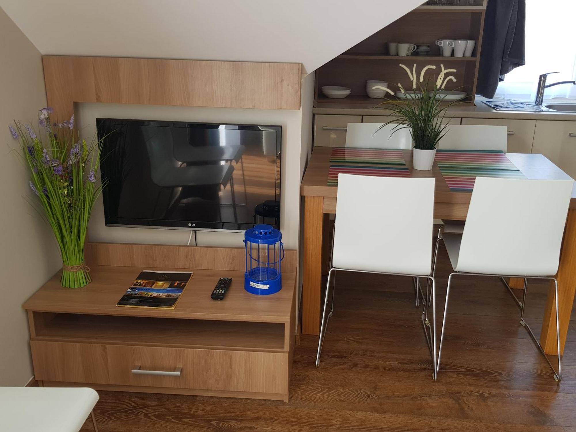 Marina Jastarnia Apartamenty W Budynku Z Basenem الغرفة الصورة