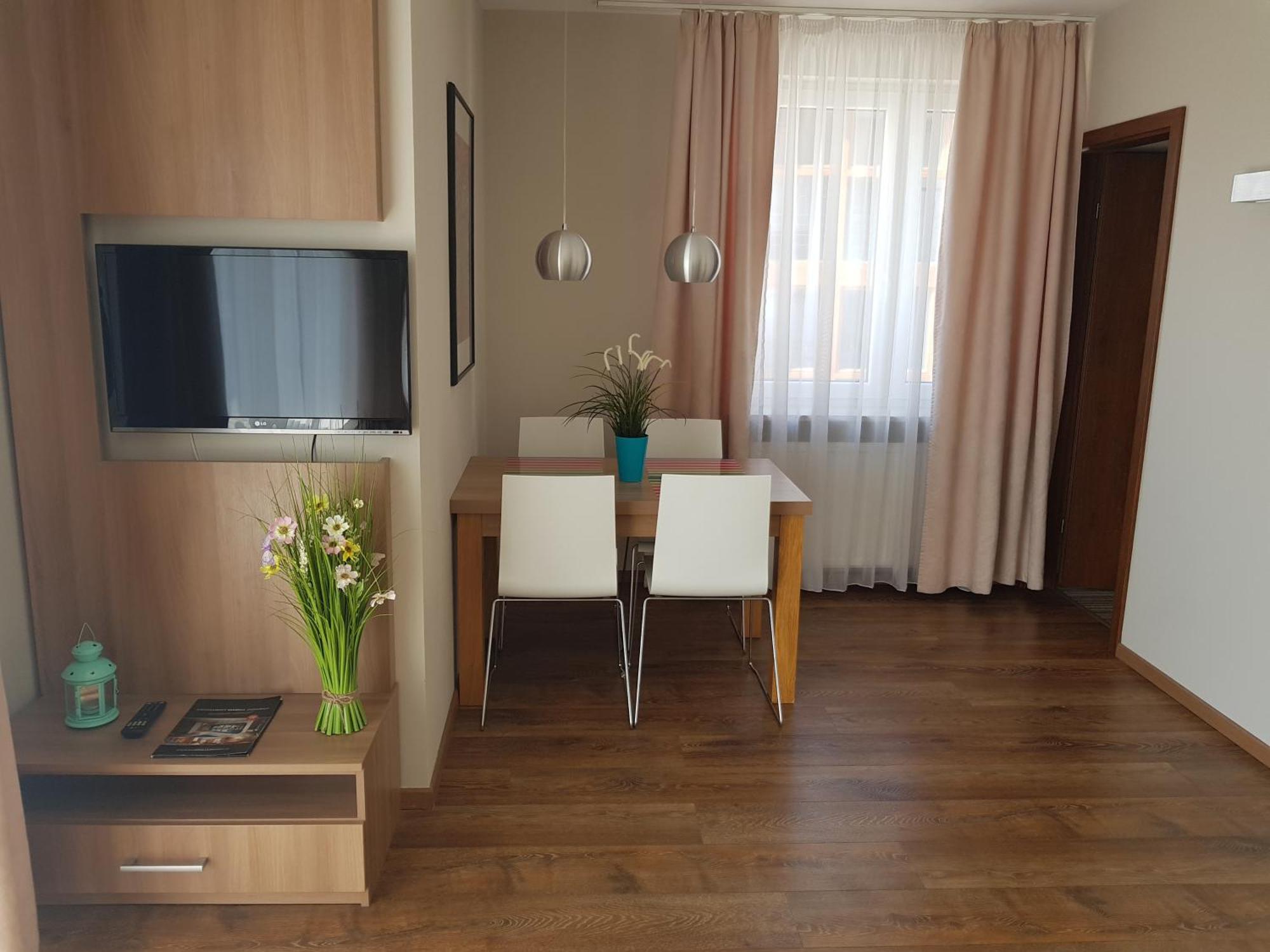 Marina Jastarnia Apartamenty W Budynku Z Basenem الغرفة الصورة